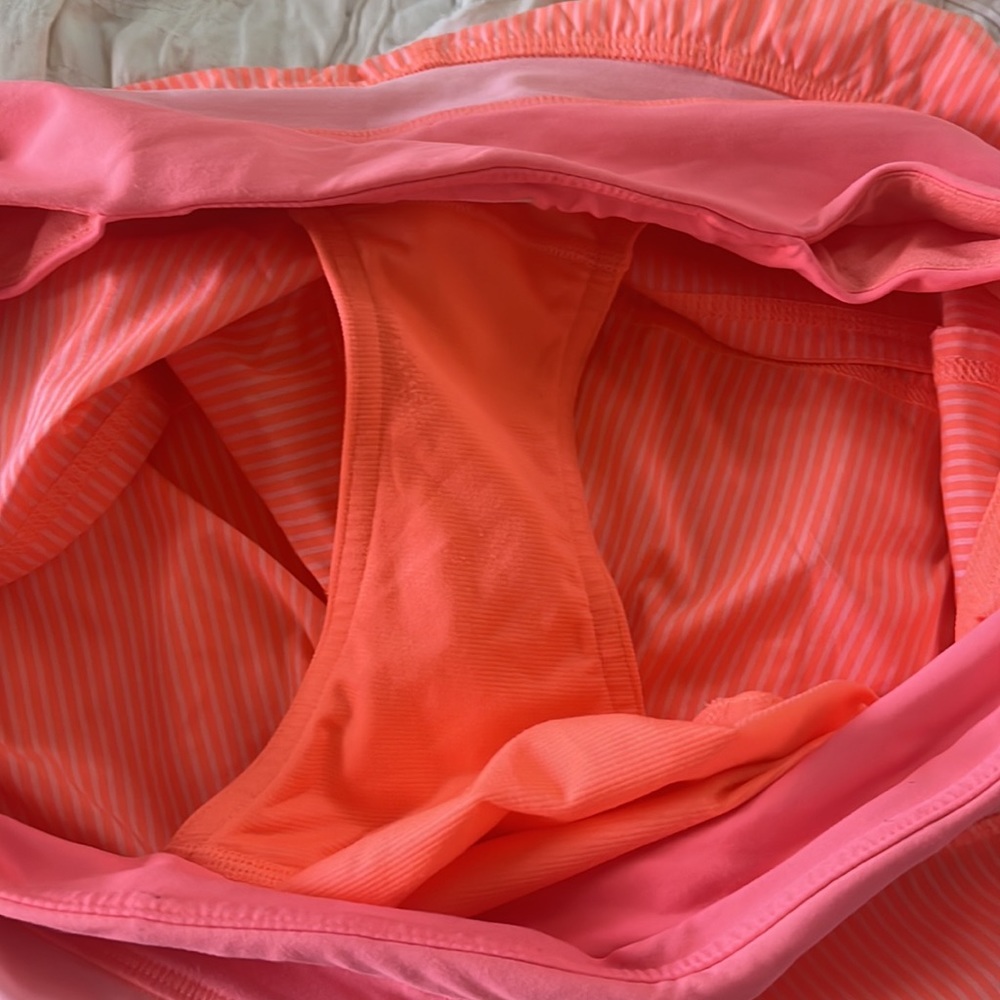 Lululemon - Picture 4 of 4